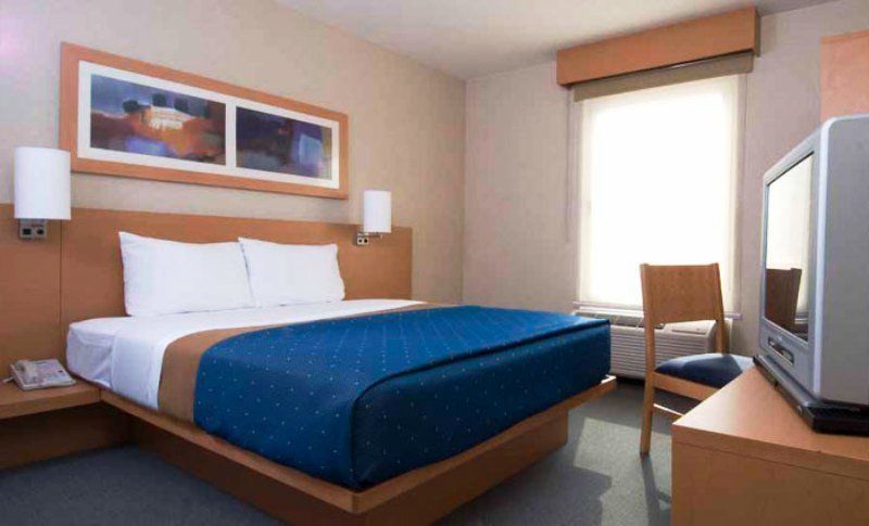 City Express By Marriott San Luis Potosi Zona Universitaria Exteriör bild